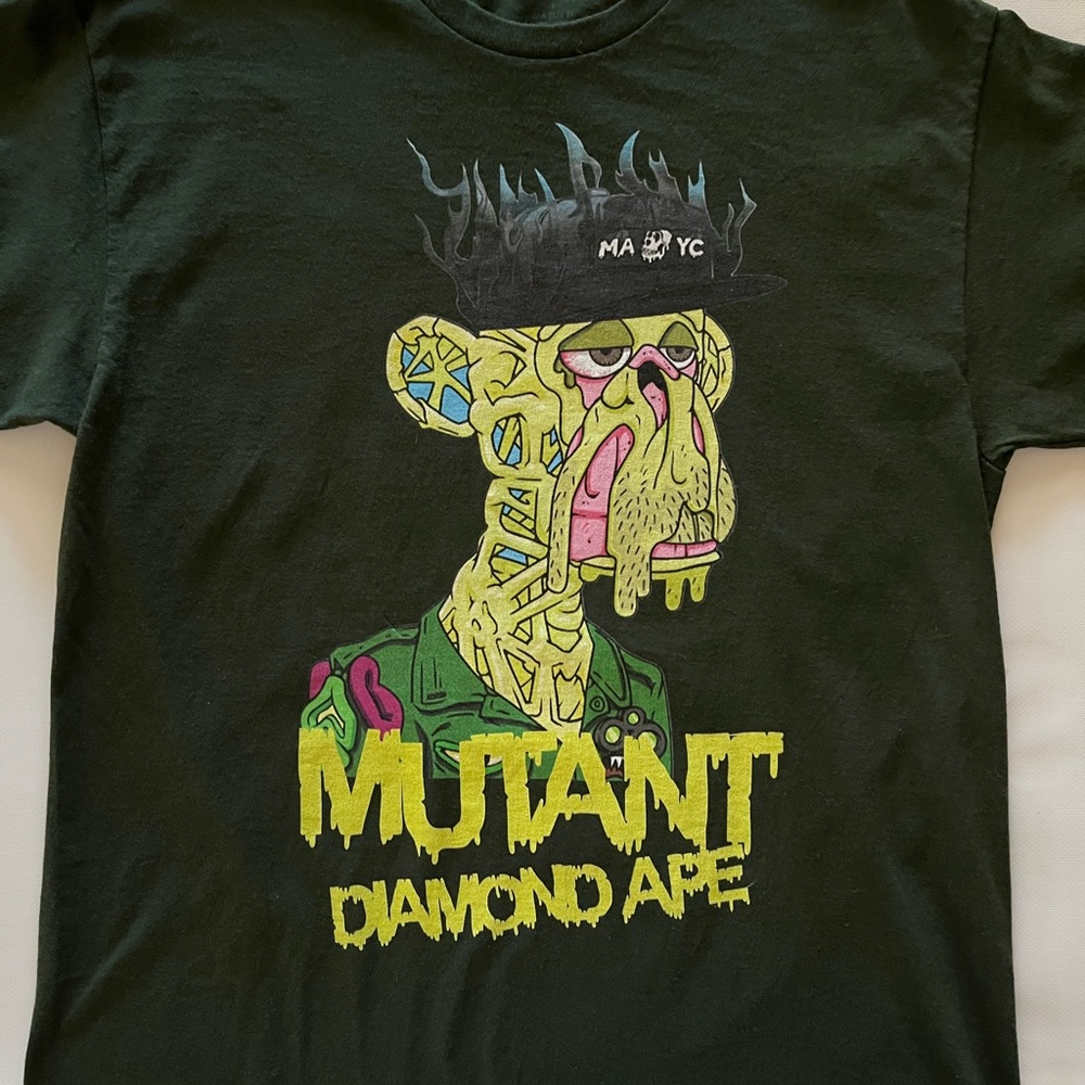 Mutant Diamond Ape T-shirt size large
